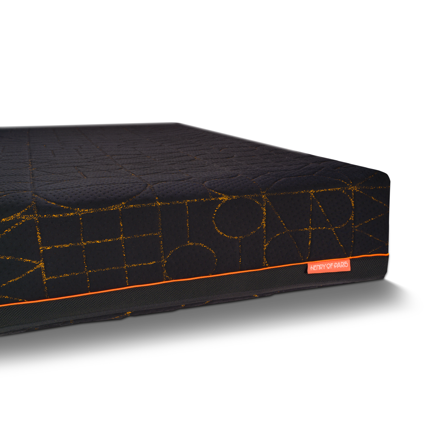 Trône du Sommeil black mattress Henry of Paris