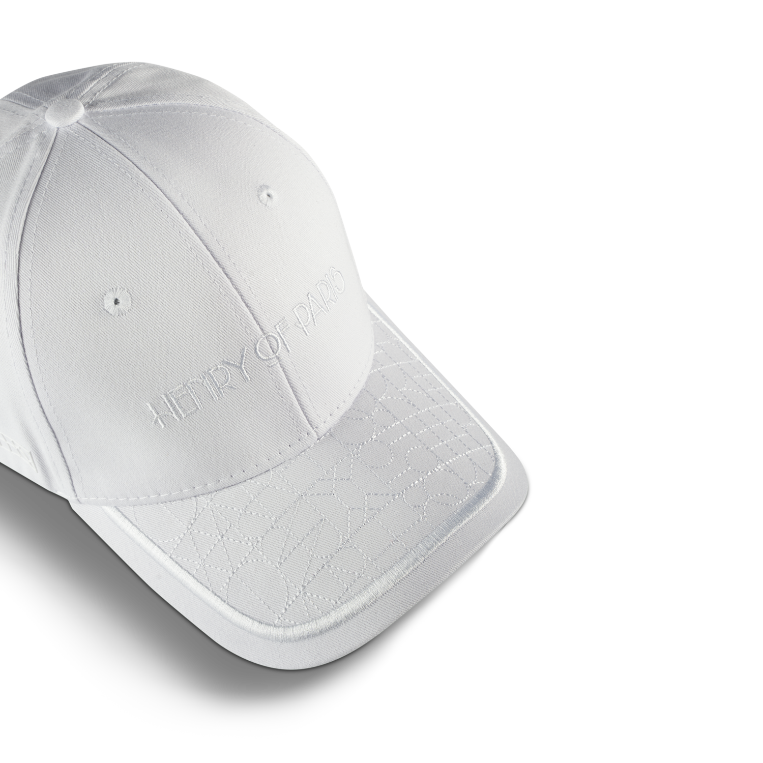Le Statement white cap Henry of Paris