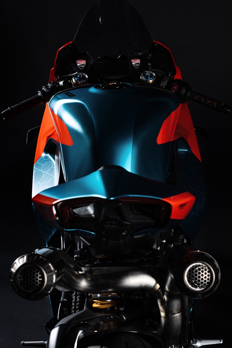 motorcycle Ducati Unica Panigale V4 Henry of Paris